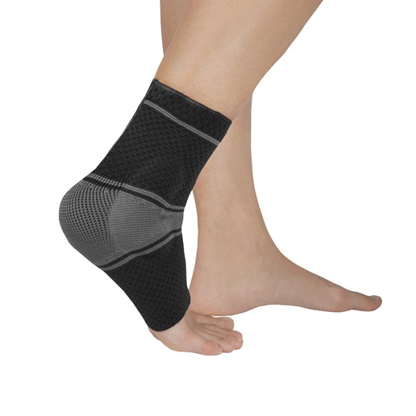 Бандаж компрессионный на голеностопный сустав с силиконовыми пелотами Т-8681/3 Evolution Silver (Т.46.81) 